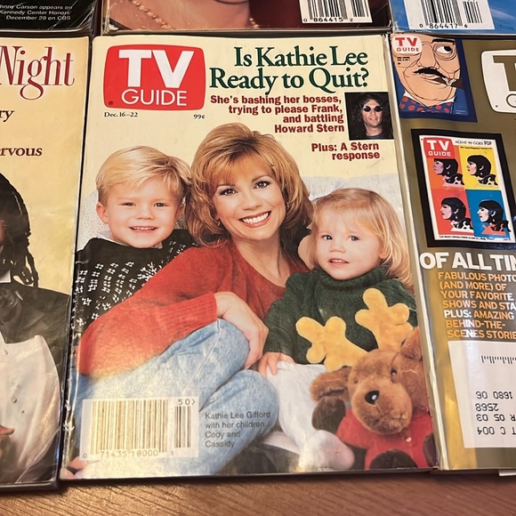 8 TV Guide Magazine - Picture 8 of 14